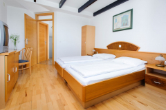 Hotel-Brinje-2-3-double-roo